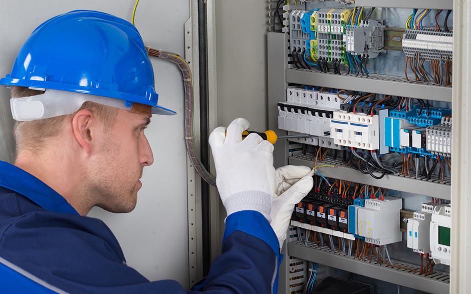 électricien dans le bâtiment Dammartin-en-Goële